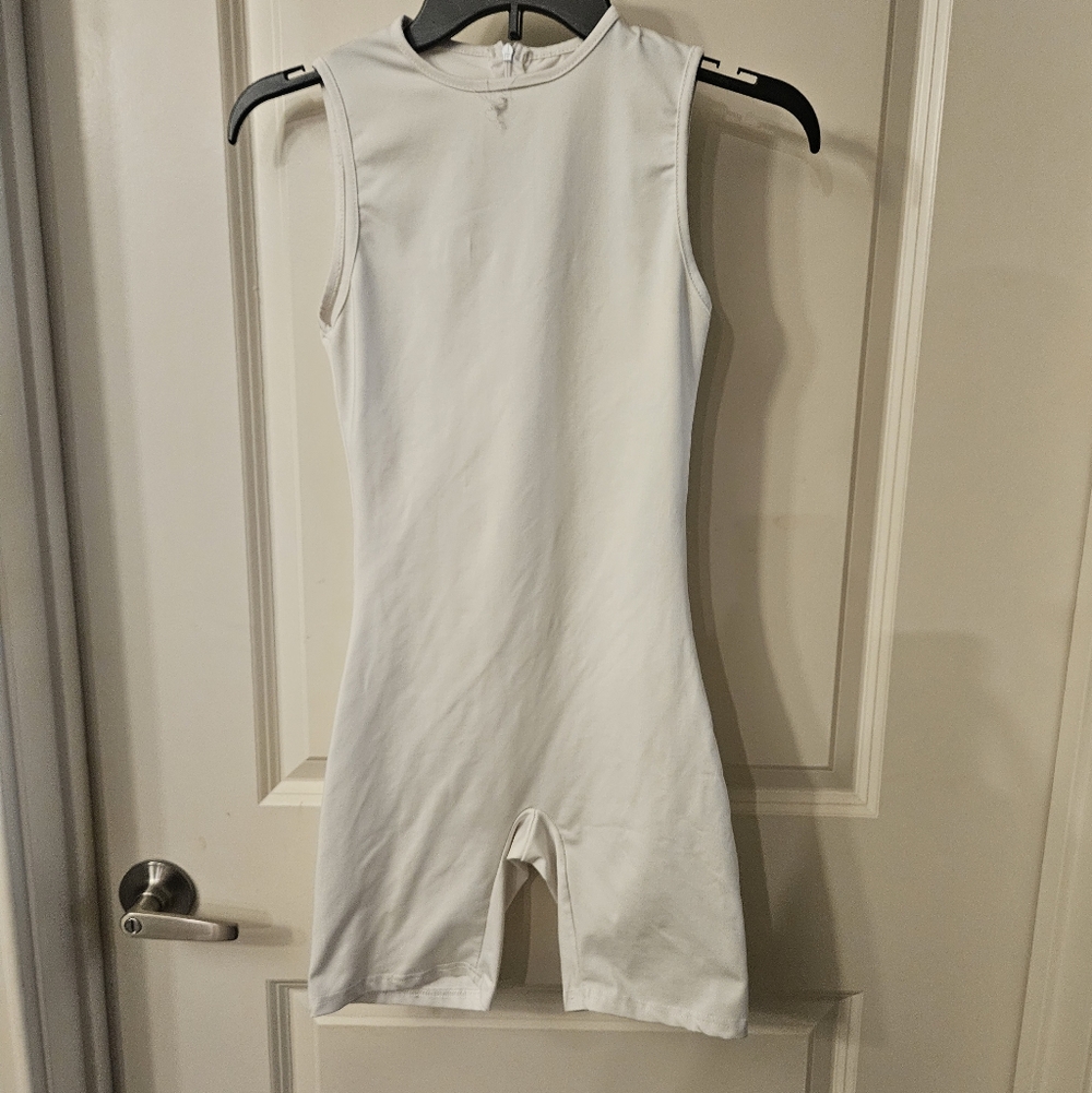 Crewneck Zip-up Gym Romper